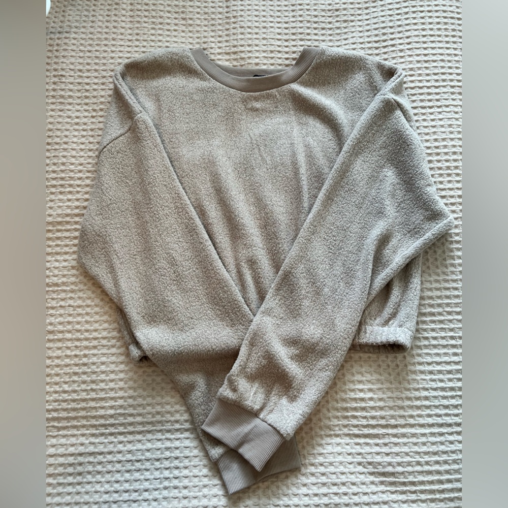 Super soft cropped crew neck